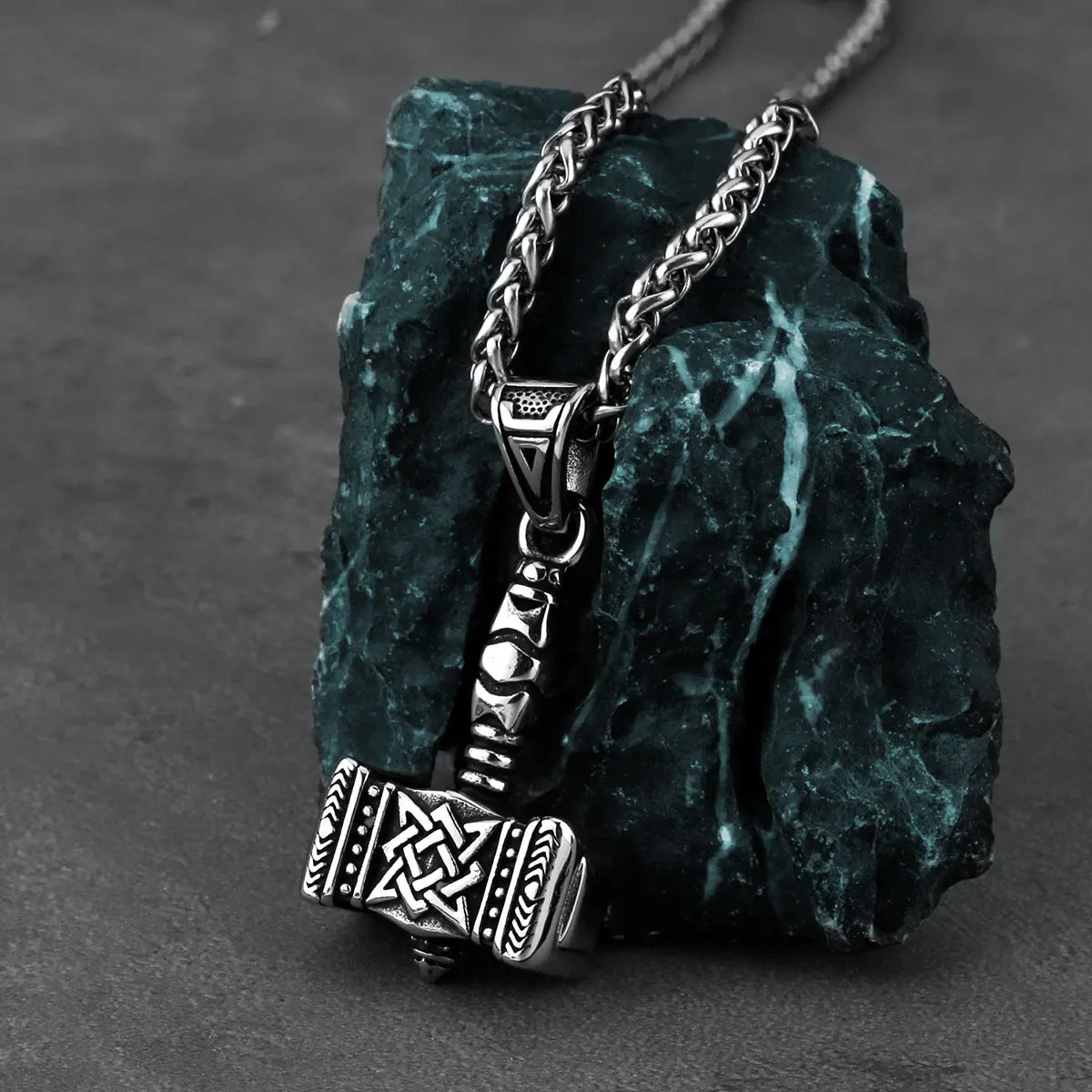 Norse Mythology Viking Thor'S Hammer Men'S Pendant Necklace Stainless Steel Punk Celtic Knot Necklace Jewelry Wholesale