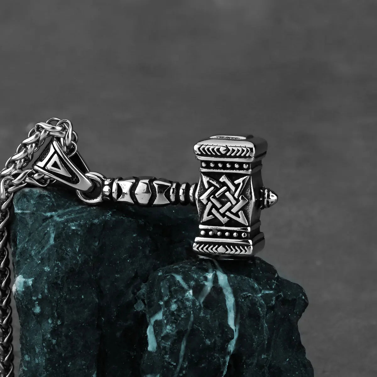 Norse Mythology Viking Thor'S Hammer Men'S Pendant Necklace Stainless Steel Punk Celtic Knot Necklace Jewelry Wholesale